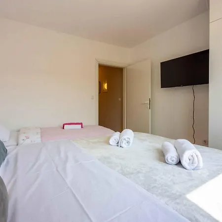 In 42955 Apartman