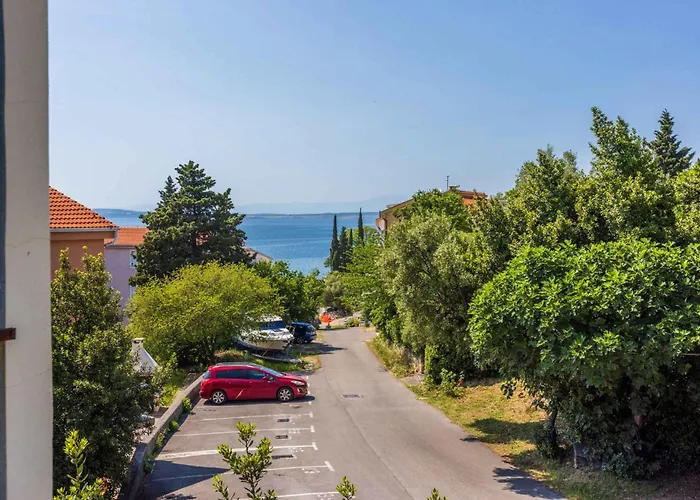 In 42955 Апартаменты *